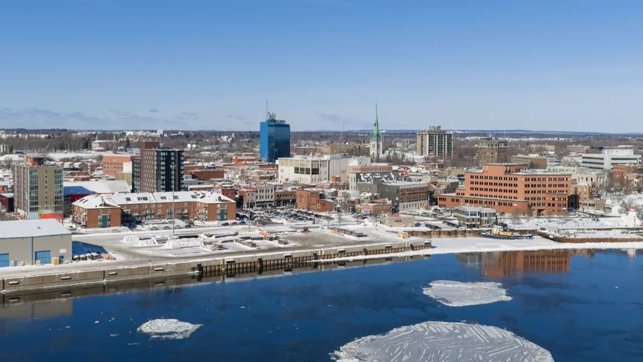 Trois-Rivières, Quebec skyline — portable toilet rental service area